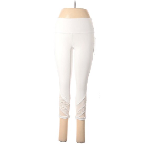 LULULEMON ATHLETICA Solid White Wunder Under HR Crop 21